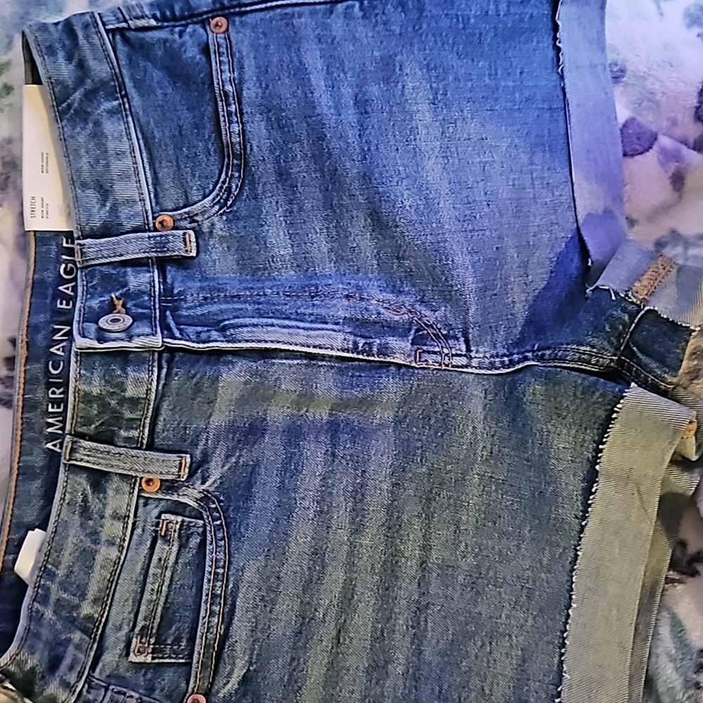 American Eagle size 4 jean shorts Worn A Couple Times. Like New Condition.